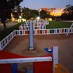 Hostel Albergue Zaragoza Camping *