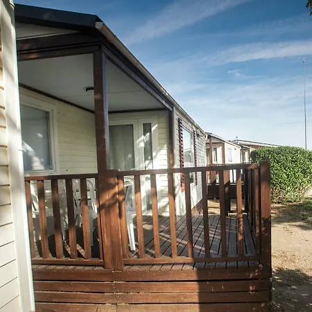 Albergue Zaragoza Camping *