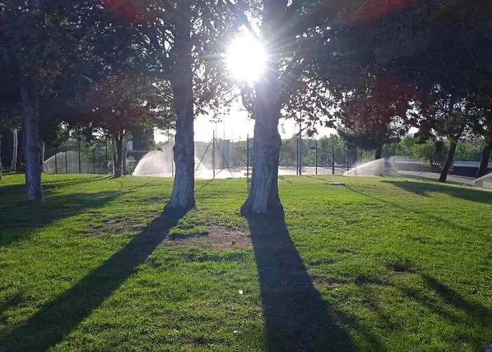 Albergue Zaragoza Camping Saragossa