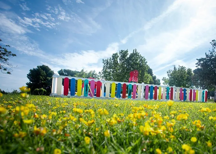 Albergue Zaragoza Camping Hostel Saragossa